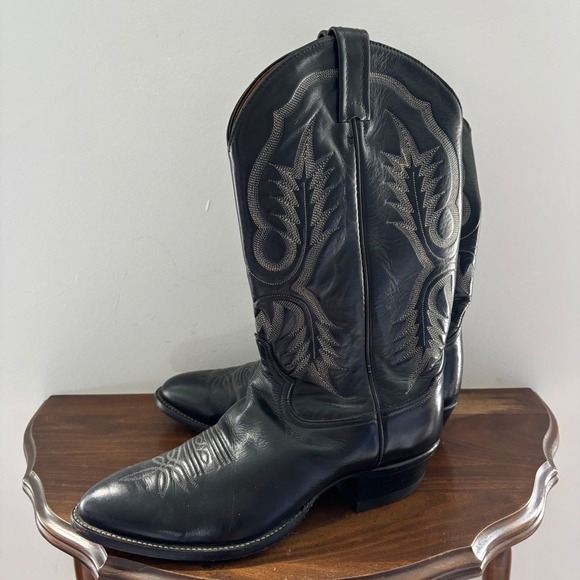 Tony Lama Other - Men's 10D Vintage TONY LAMA Black Leather Stitched Cowboy Western Boots 2914